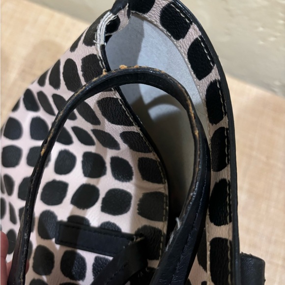 Kate Spade Black and White Hawthorne Tote - Picture 7 of 8
